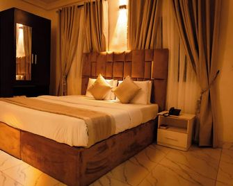 247 Luxury Apartment - Lagos - Bedroom