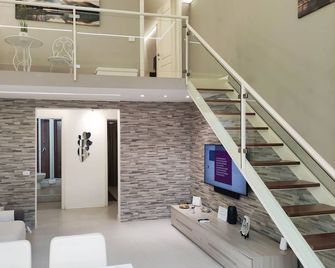 Daydreamer House - Catania - Huiskamer