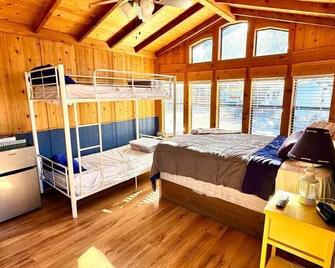 Avila Pismo Rv Resort & Campground - San Luis Obispo - Habitación