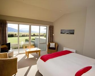 Dunluce Bed & Breakfast - Te Anau - Bedroom