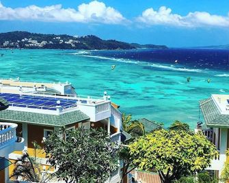 Breakfast at Monaco - Palais Boracay - Boracay - Outdoors view
