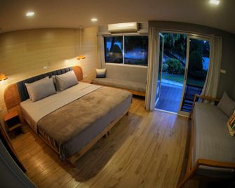 Silver Reef Dive Resort - Dumaguete City - Schlafzimmer