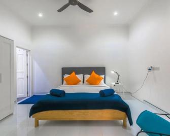 Bb Island House Dhigurah - Dhigurah - Bedroom