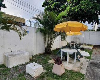 Casa da Esquina Pousada - Recife - Pátio