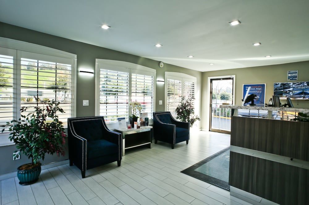 Bay Area Inn & Suites - Hayward - Лоббі