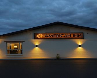 2 Double Beds Smoking - Colorado City - Budova
