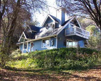 Apple Blossom Inn Yosemite - Ahwahnee - Building