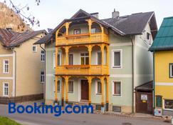 Hotel-Garni & Hostel Sandwirt - Bad Ischl - Edifício