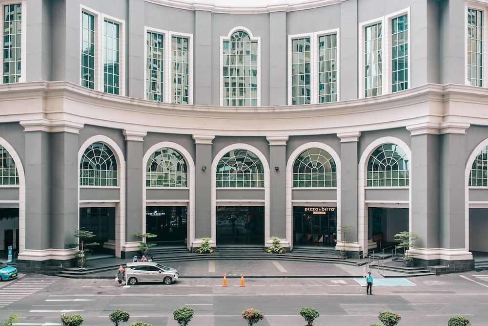 Ravarine Suite Apartment - ג'קרטה - בניין