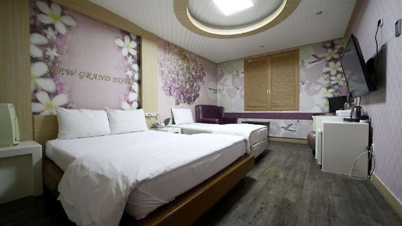 New Grand Hotel