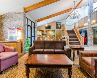 Rodeway Inn - Hesston - Sala de estar
