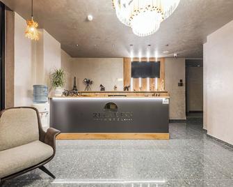 Relax Inn Hotel Durres - Durrës - Recepcja