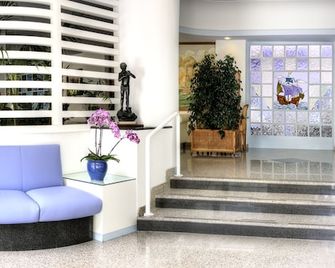 Hotel Caravel - Sant'Agnello - Rezeption