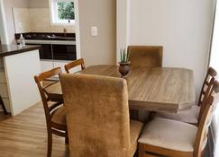 Cravo And Cinnamon Apartment - Canela - Dining room