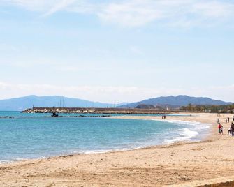 Cozy Apartment In Aguilas With Kitchen - Águilas - Plage