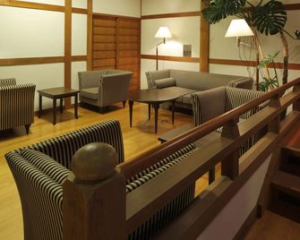 Yuhigaura Onsen Ryotei Kai - Kyotango