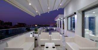 Art & Wine Studios and Apts - Larnaca