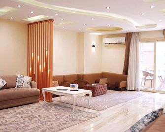 Premium Swiss Residence Mohandessin - Cairo - Living room