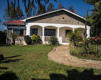Homely Space Beautiful - Nakuru - Building