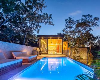 Villa Lagú Tulum Luxury Masterpiece - Tulum - Pool