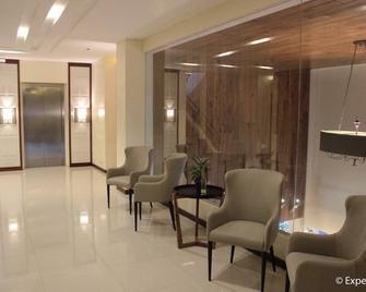 One Vittoria Hotel - Vigan City - Aula