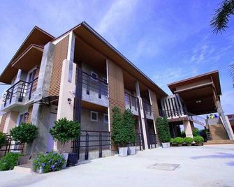 Nava Resort - Nakhon Nayok - Building