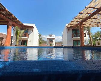 Amazing private beachfront Village - Troncones - Pool