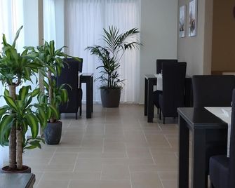 Hotel Garni Am Lindenhof Bunde - Nieuweschans - Lobby