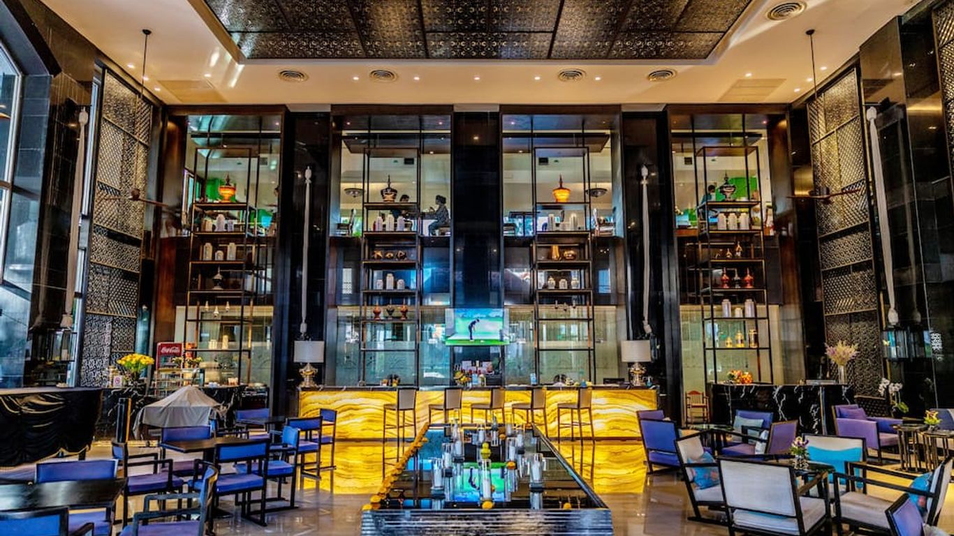 The Royal Paradise Hotel & Spa (Sha Plus+)