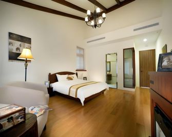 Sunlax B&B - Wujie Township - Slaapkamer