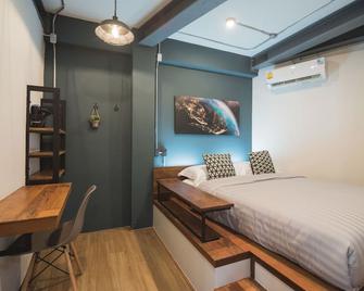 Chernchan Hostel - Chanthaburi - Habitación