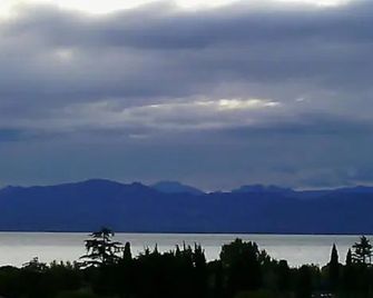 Hotel La Carica - Pastrengo - Vista del exterior