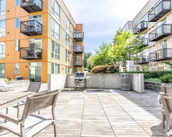 2br | Gym | Mercer Island | Sophari Isle D - Mercer Island - Balkong