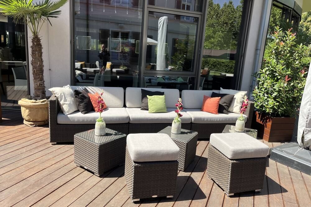 هوتل رين يه بون