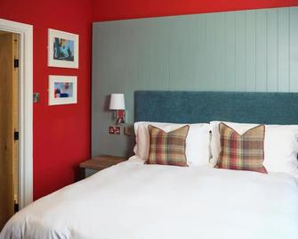 The Bryntirion Inn - Bala - Bedroom