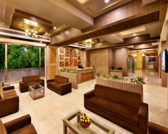 Sarovar Portico Gir - Sasan Gir - Lobby
