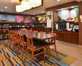Fairfield Inn & Suites Louisville North - Jeffersonville - Restaurant