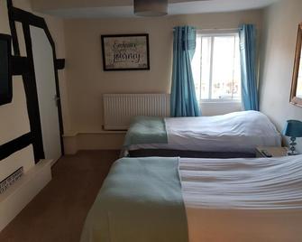 The Wheatsheaf - Guildford - Bedroom