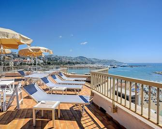 Residence dei Due Porti - Sanremo - Balkong