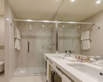 Turim Boulevard Hotel - Lizbona - Łazienka