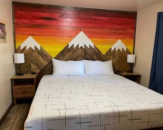 Mountain Bungalow - Martin City - Bedroom