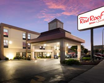 Red Roof Inn & Suites Columbus - West Broad - Columbus - Building