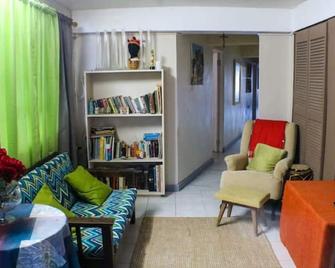Rose St Gardens - Roseau - Living room