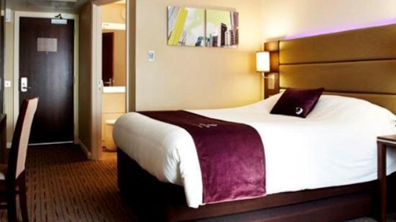 Premier Inn Stevenage Central