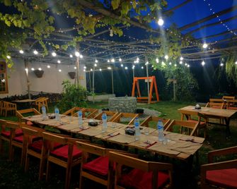 Das-e-Basi - Gilgit - Restaurant