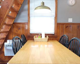 Stone Mountain Lodge - Lyons - Comedor