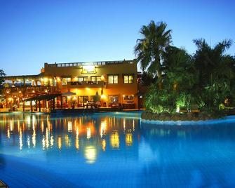 Delta Sharm Resort ,official Web, Delta Rent, Sharm El Sheikh, South Sinai, Egypt - Szarm el-Szejk - Basen