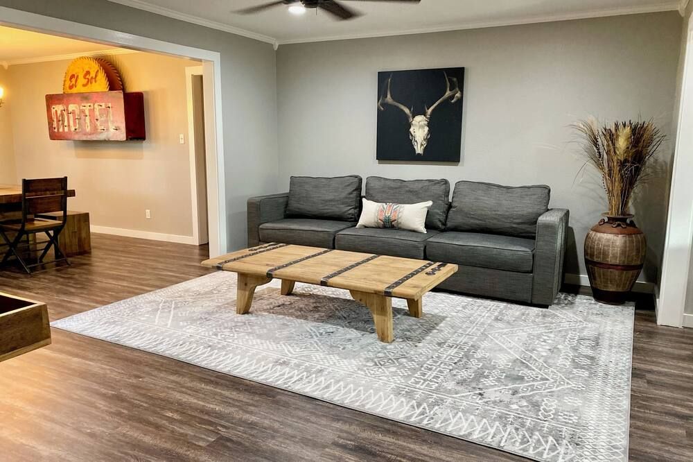 The O Ranch - Country Setting - Giddings - Huiskamer
