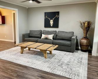 The O Ranch - Country Setting - Giddings - Huiskamer