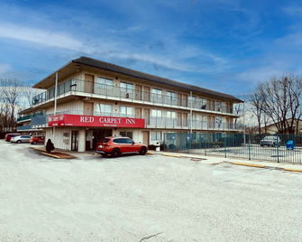 Red Carpet Inn Louisville North -Jeffersonville In - Jeffersonville - Building